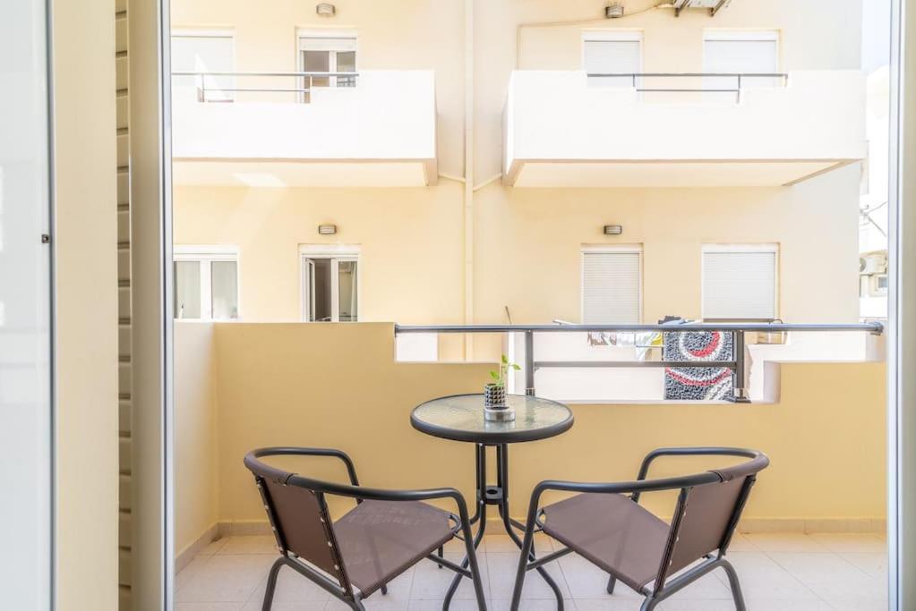 Urban Apt Next University 11 이라클리온 외부 사진