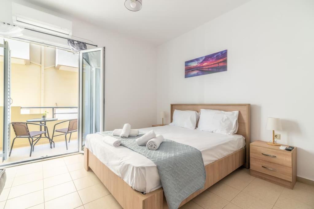 Urban Apt Next University 11 이라클리온 외부 사진